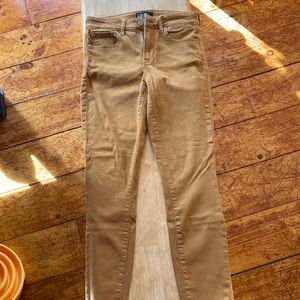 Gap 4/27R universal legging jeans in a rusty orange color.